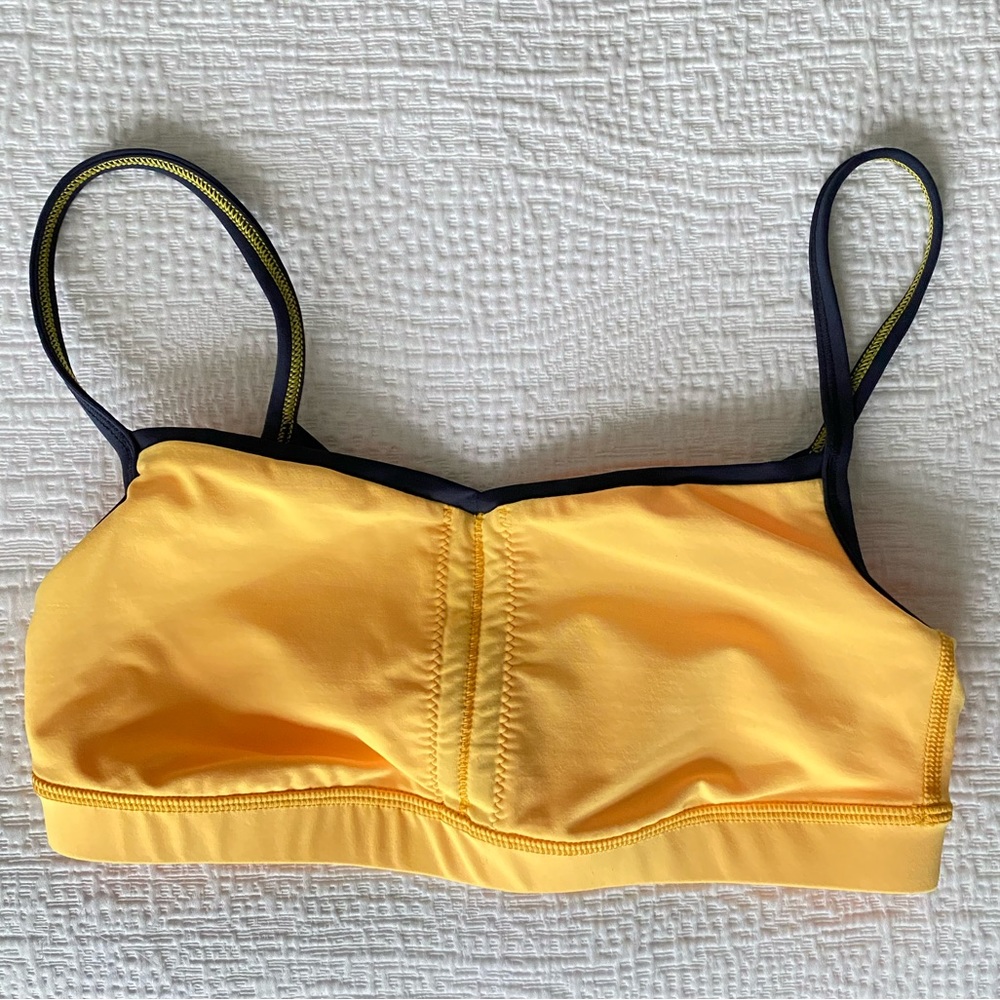 Lululemon Pirouette Bra Burning Yellow / Inkwell Size 4